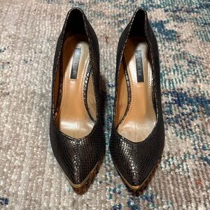 Rachel Zoe Black Textured Heels